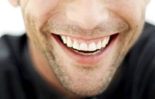 sorriso maschile