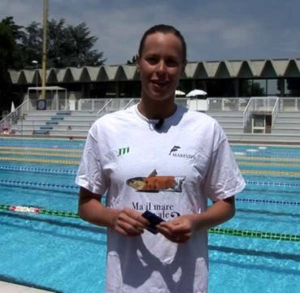 federica pellegrini mare vivo
