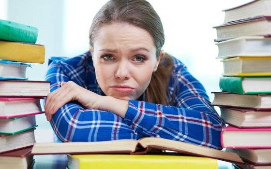 Ecco perché molti studenti universitari sono ansiosi e depressi