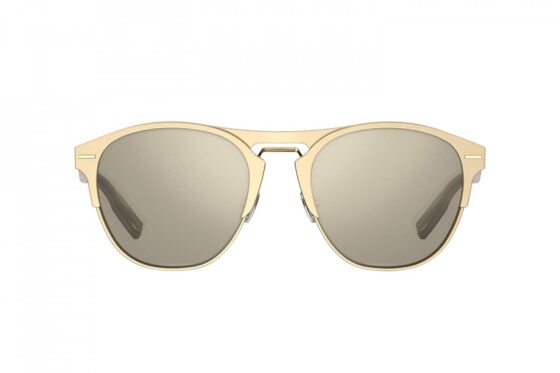 Dior Homme ci svela il suo nuovo Blacktie Eyewear e ci delizia con un corto ad esso dedicato