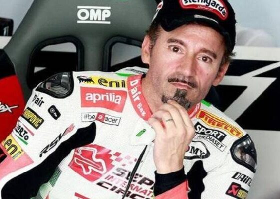 Max Biaggi in ospedale dopo l'incidente ma i colleghi piloti lo hanno dimenticato?