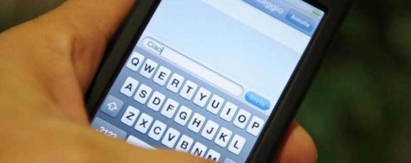 Whatsapp oggi puoi inviare un messaggio e cancellarlo dopo 5 minuti. Ecco come