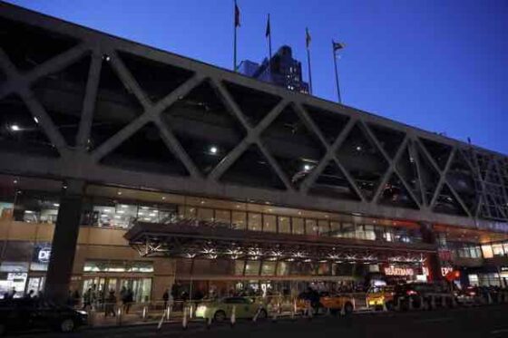 Foto attentatore stazione dei Bus Port Authority di New York