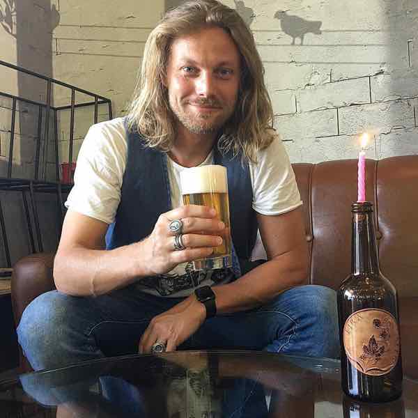 La birra e gli uomini nasce Birra Lira la birra creata da Kekko dei Modà e Davide Silvestri