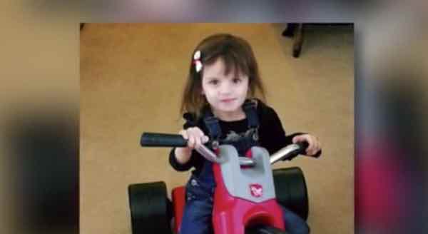 Bimba picchiata dalla Babysitter muore a soli 3 anni dopo le percosse