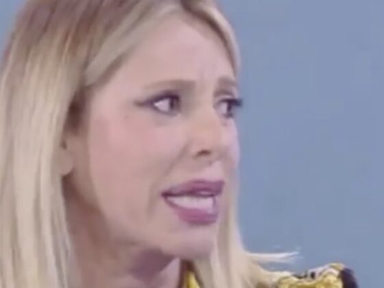 Alessia Marcuzzi urla contro Eva Henger e scatta a lite all'Isola e poi c'è un fuori onda