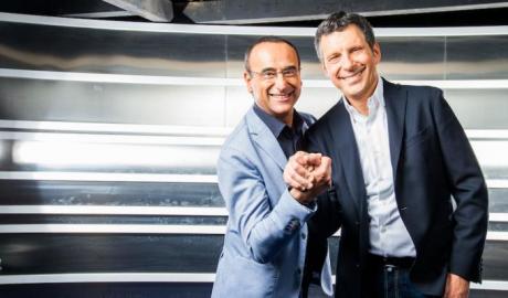 Le chiavi di Carlo Conti all'Eredità il passaggio di testimone don Fabrizio Frizzi