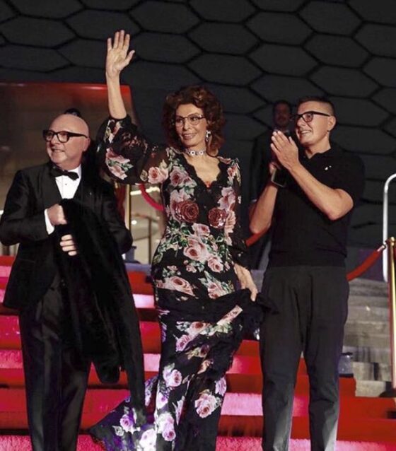 Sophia Loren alla corte di Dolce e Gabbana a Mexico City