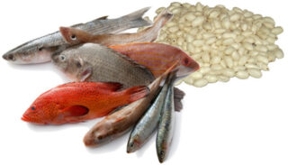 Dieta a base di riso e pesce ecco come superare la prova costume per l'estate