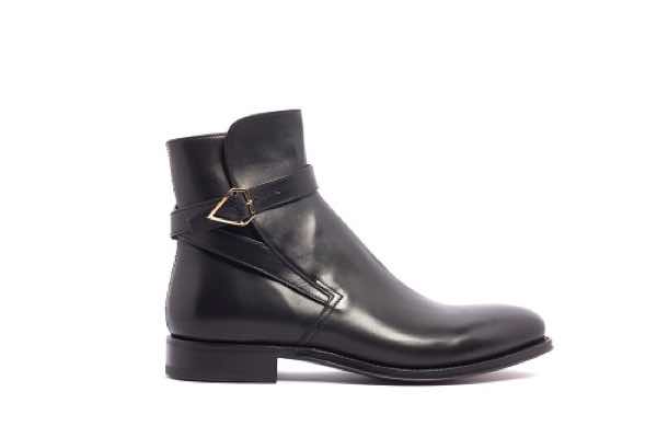 Pitti Uomo gennaio 2019 il lusso ai piedi le scarpe di tendenza