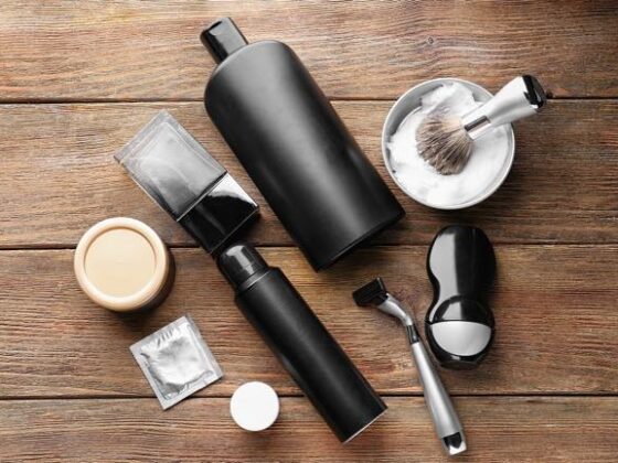 Cura la pelle del viso con il dopobarba giusto