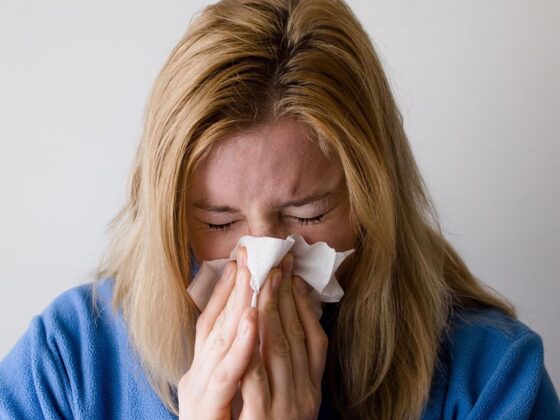 Stagione della allergie è allarme: come stare meglio con le cure naturali