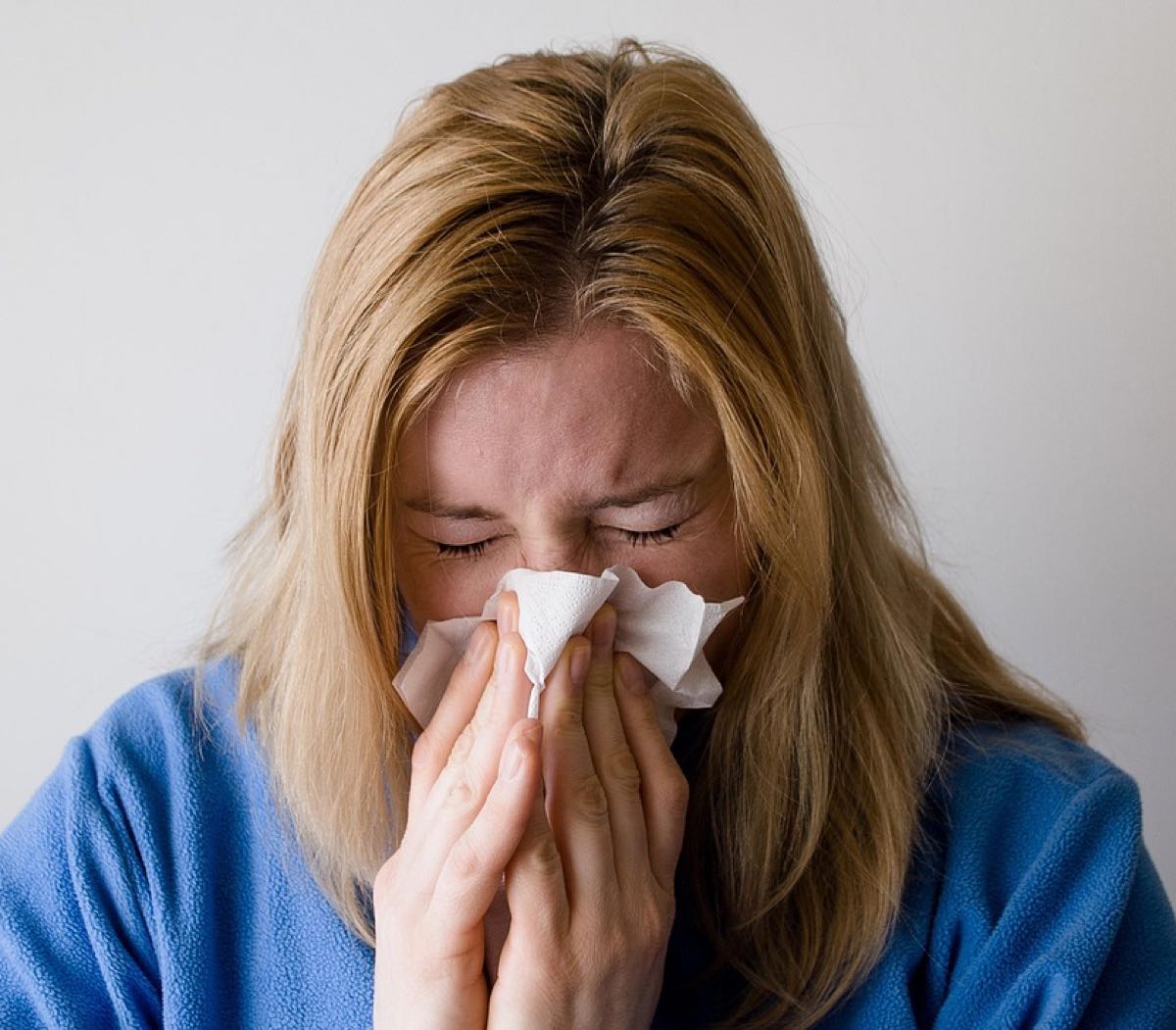 Stagione della allergie è allarme: come stare meglio con le cure naturali