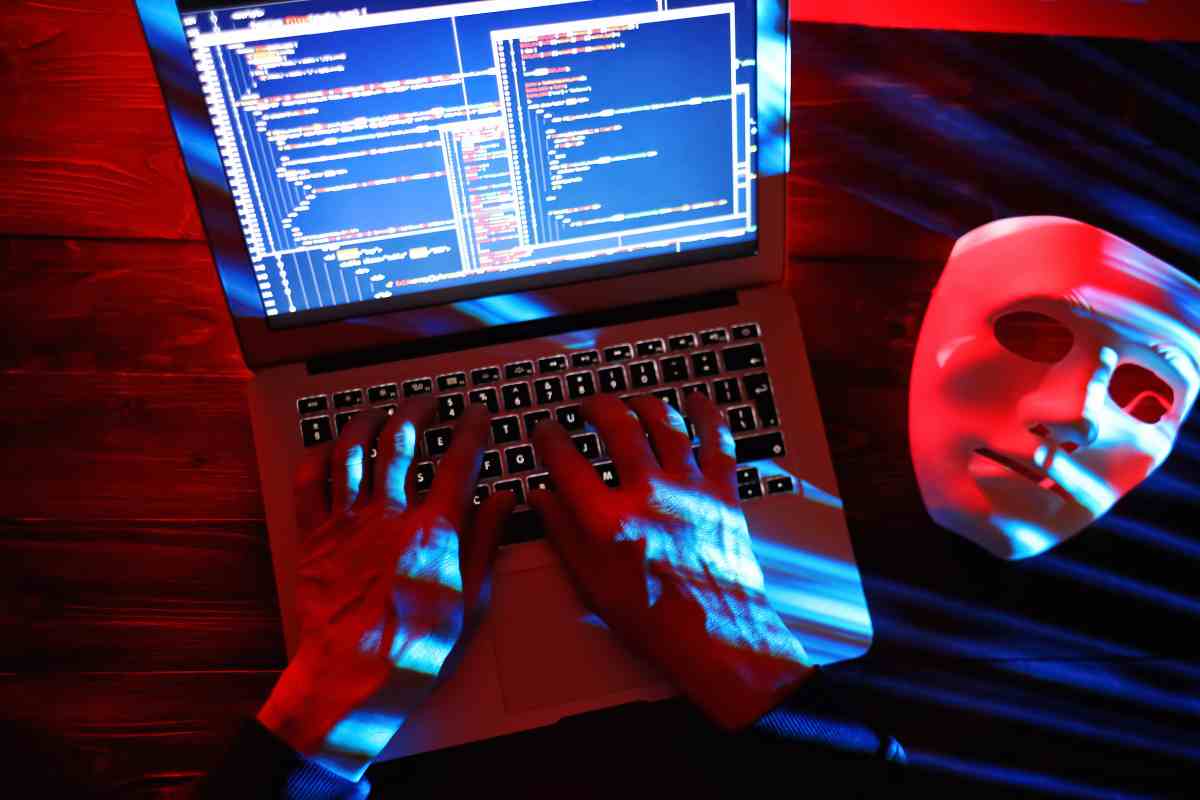 La nuova truffa corre veloce sul web